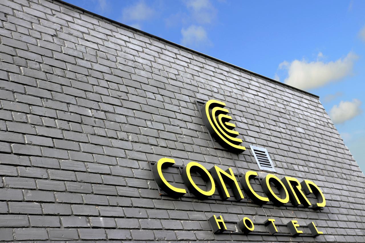 Concord Hotel Bisjkek Buitenkant foto